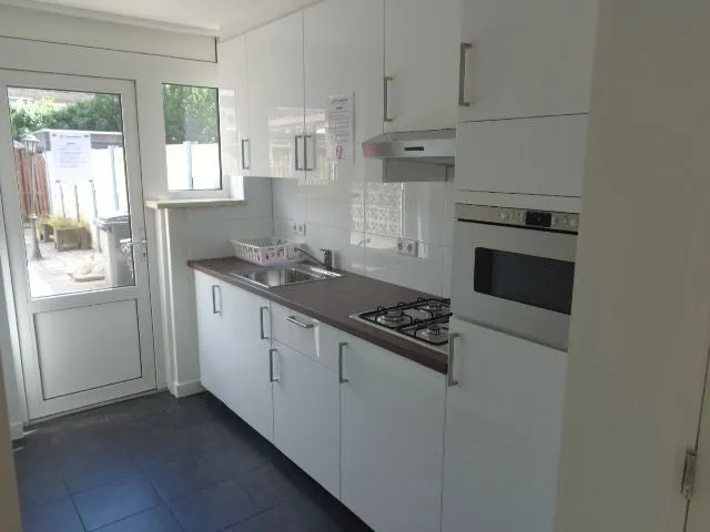 Köök - Furnished Apartment with 6 Rooms in Eindhoven