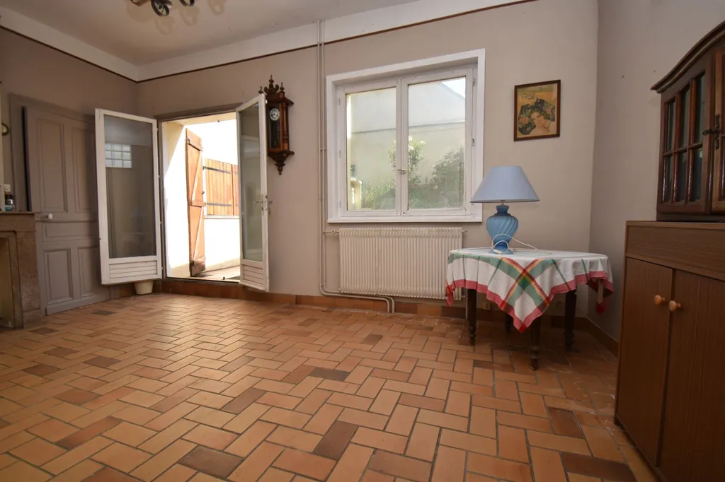 Dining Room - 8-Piece House with Terraces in Caudry Centre