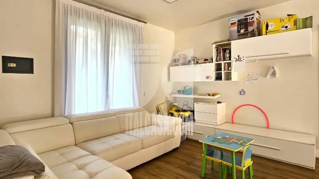 Elutuba - Quadrilocale with Private Garden in Mantova