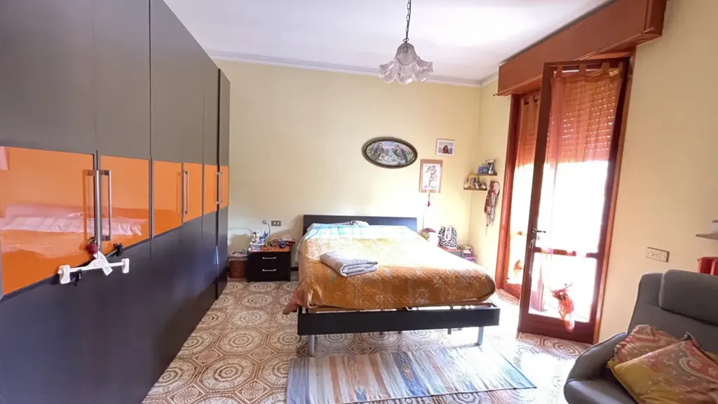 Magamistoad - Villa with Garden in Suzzara