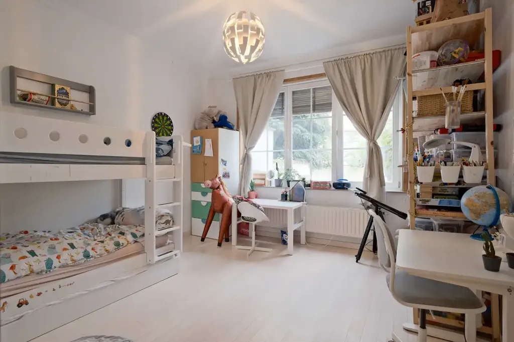 Bedrooms - Ground Floor Apartment with Garden in Schaerbeek