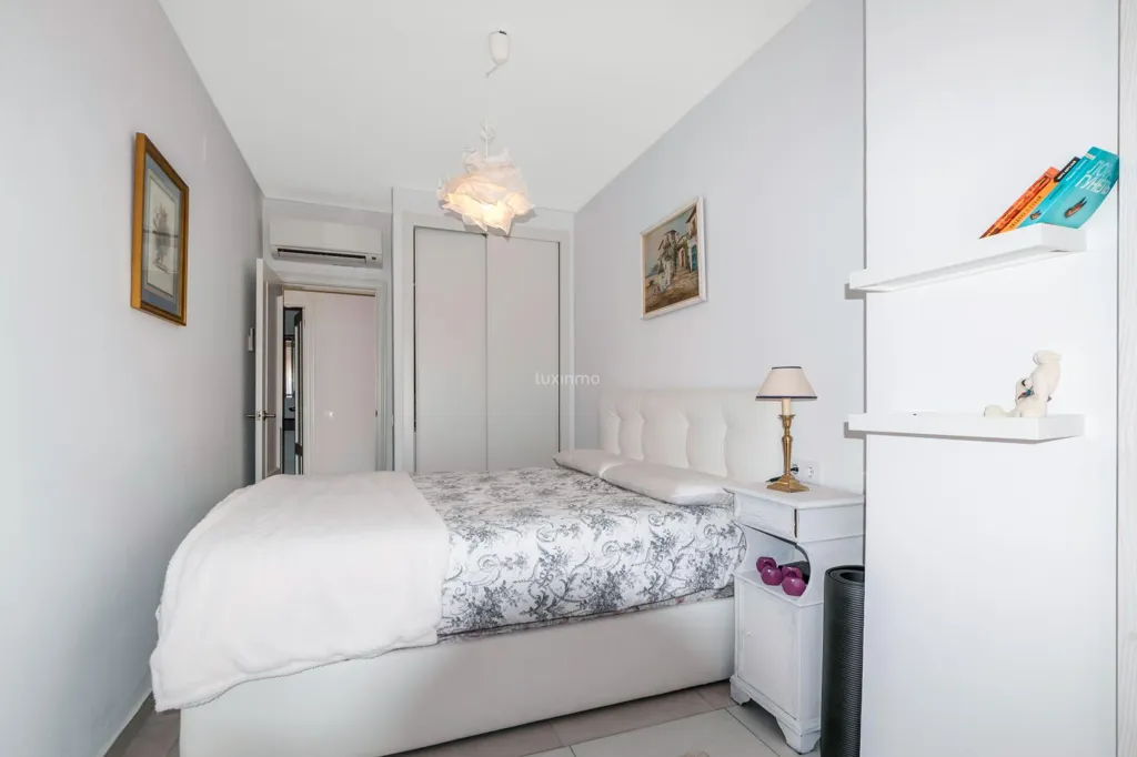 Chambres - Refurbished Villa with Panoramic Views in Altea Hills