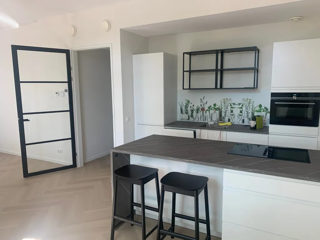 Cucina - Modern 3-Bedroom Apartment with Energy Label A+ in Eindhoven