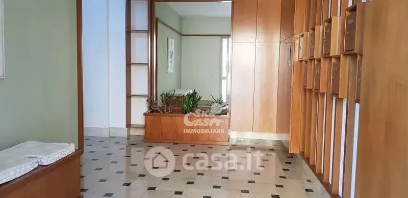 Esik - Four-Room Apartment with Balcony in Marsala