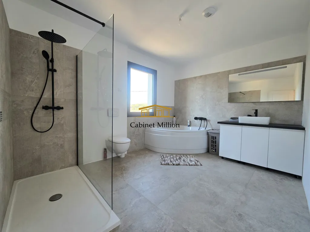 Vannitoad - New Villa with Panoramic View near Vic-la-Gardiole