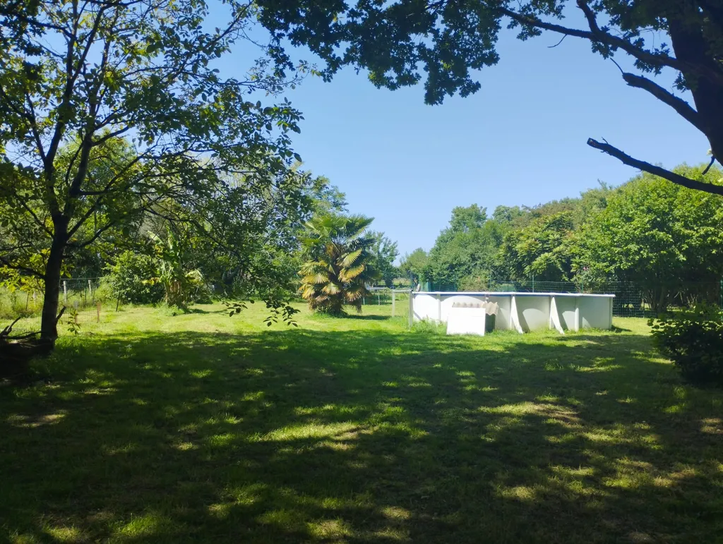 Garden - Quiet House with Large Garden in Drefféac