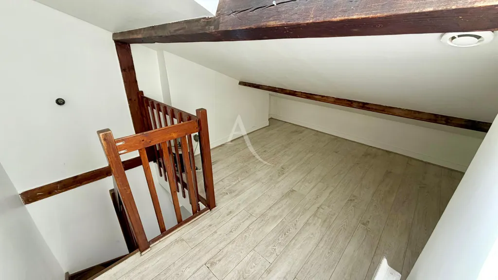 Toad - Duplex Studio in Mairie Quarter