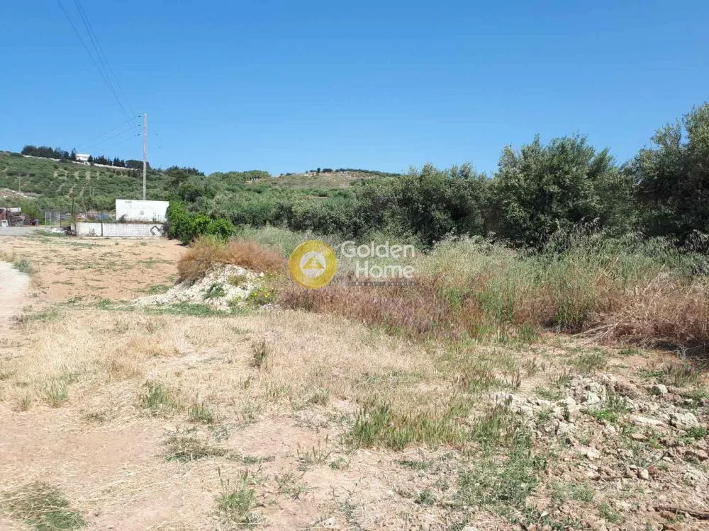 Jardin - Buildable Plot with Shopfront in Sgouroukéfali