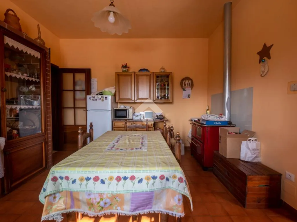 Söögituba - Independent Villa with Garden near Revello