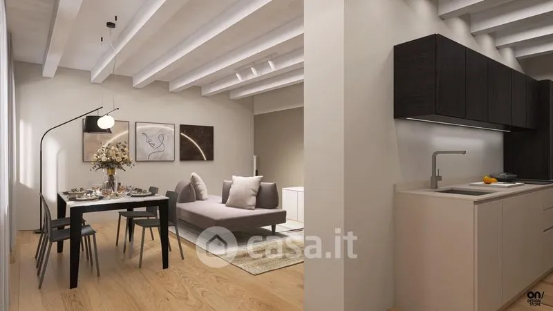 Salle à manger - Modernised Triplex in Suzzara Centre