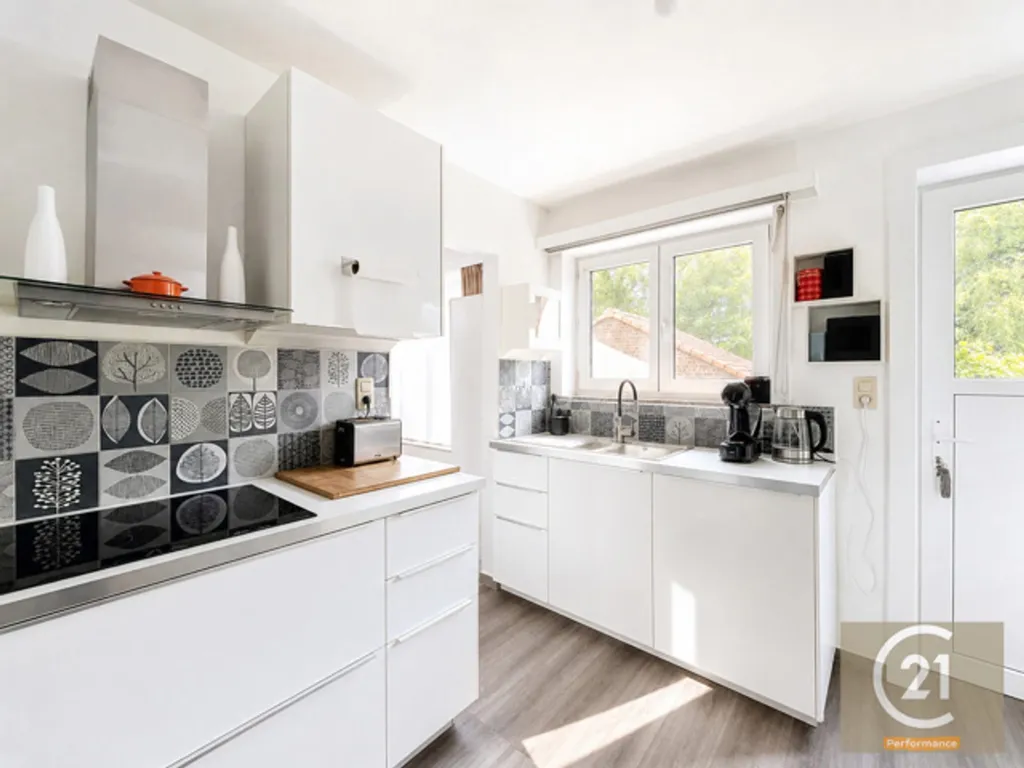 Cuisine - Maison Rénovée avec Terrasse à Buizingen