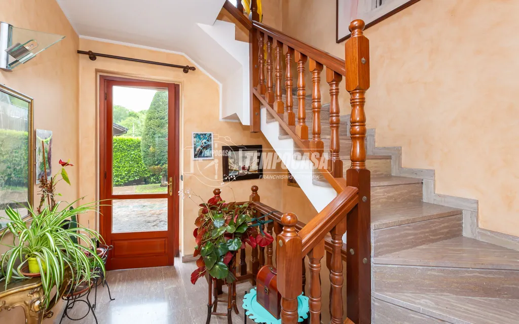 Toad - Panoramic Villa with Garden in Almese
