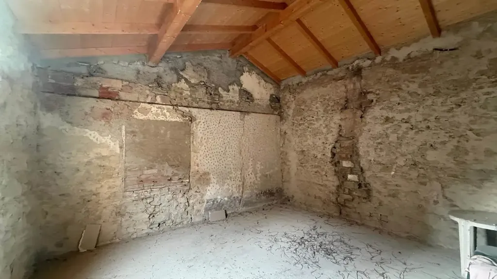Rustic Tuscan Cottage in Pomaia