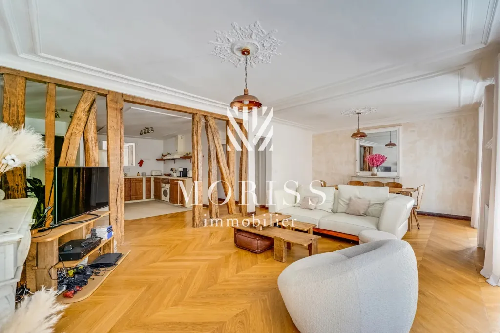 Soggiorno - Characterful Apartment in Condorcet/Martyrs