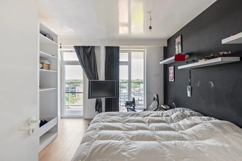 Magamistoad - Duplex with Four Terraces in Antwerp