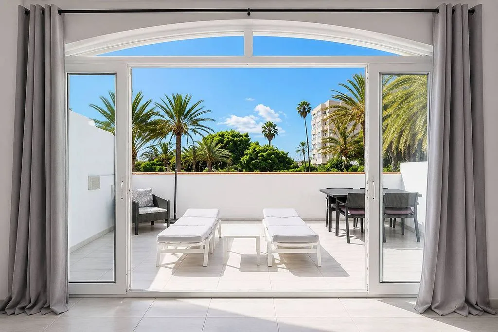 Terrace - Studio with Terrace and Pool in Playa de las Américas
