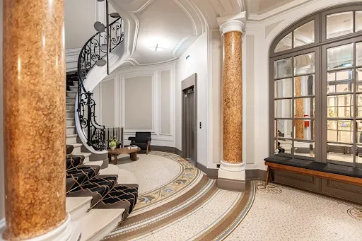 Entrée - Appartement de Luxe Haussmannien avec Vue Panoramique à Paris 8ᵉ