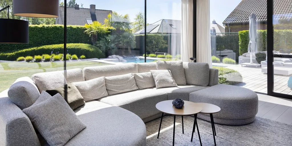 Séjour - Maison Rénovée avec Piscine à Sint-Eloois-Winkel