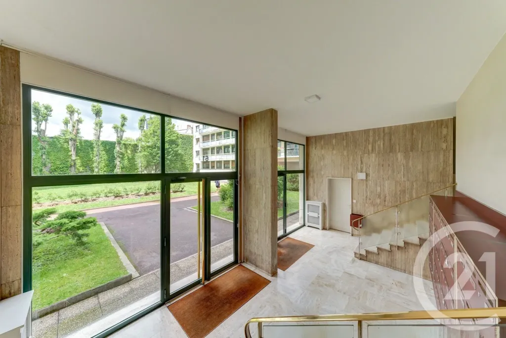 Entrée - Appartement F3 avec Balcon Sud/Est à Lyon 3ème