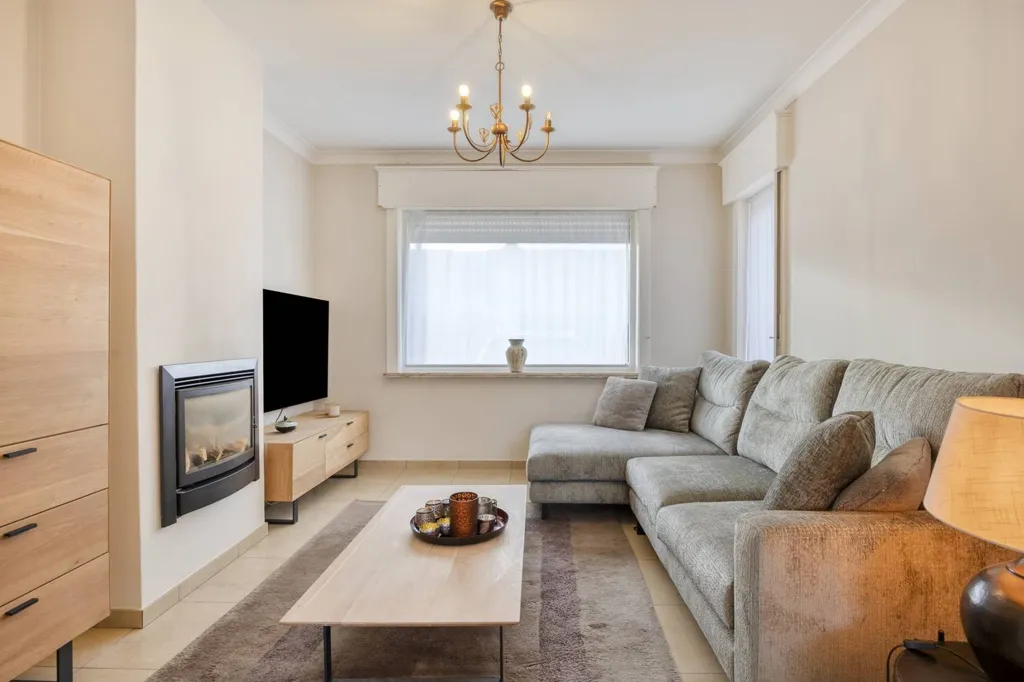 Living Room - House with Separate Salon in Lendelede