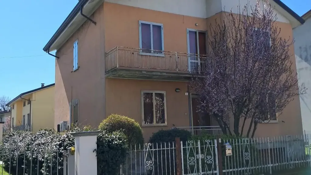 Exterior - Bifamiliar Villa with Garden in Gragnano