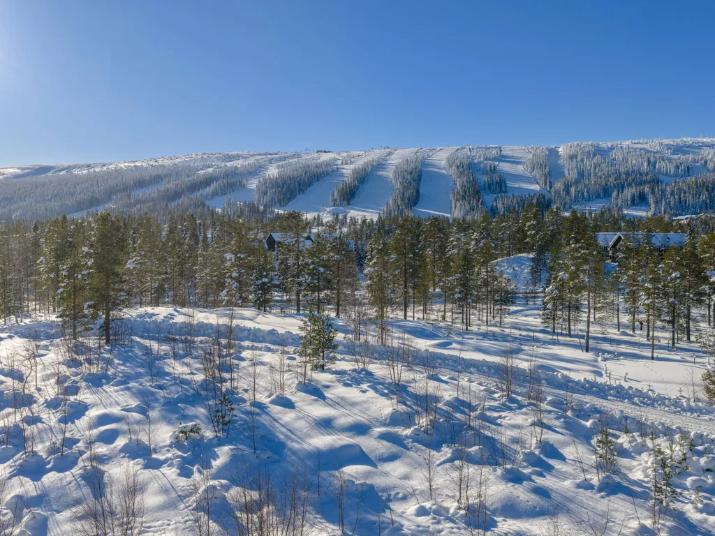Aed - Plot with Ski Lift View in Sälen