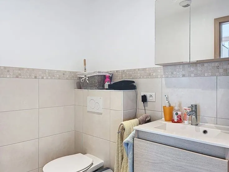 Vannitoad - Flat with Terrace in Mont-Saint-Guibert