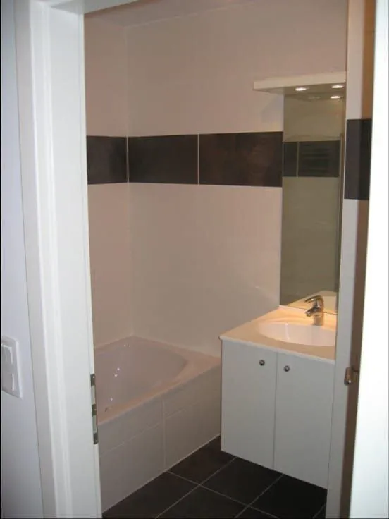 Vannitoad - Apartment with Multiple Addresses in Arlon