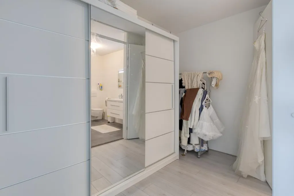 closet_dressing