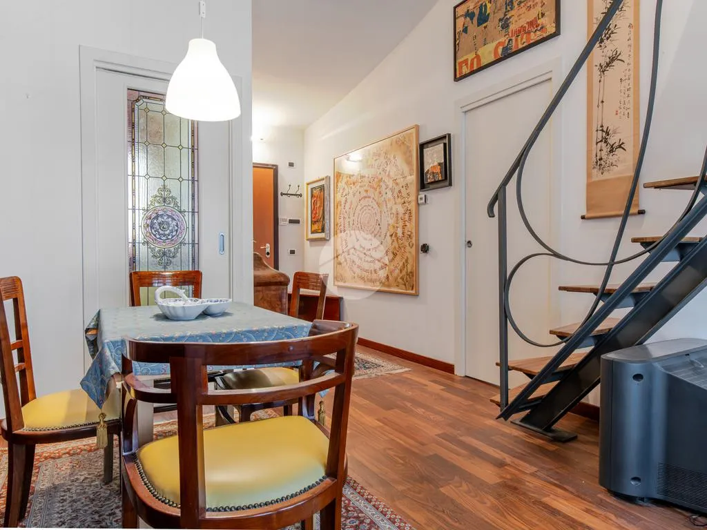 Salle à manger - Modern 2-Bedroom Flat with Balcony in Milan