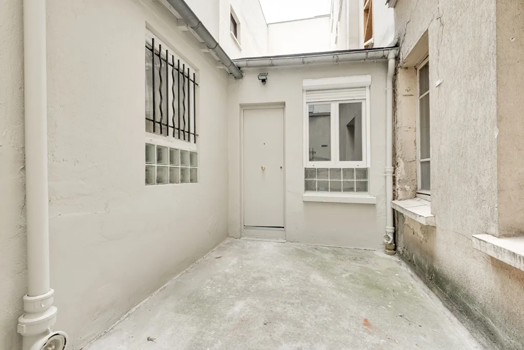 Giardino - Charming 2-Bedroom Paris 13th with Courtyard