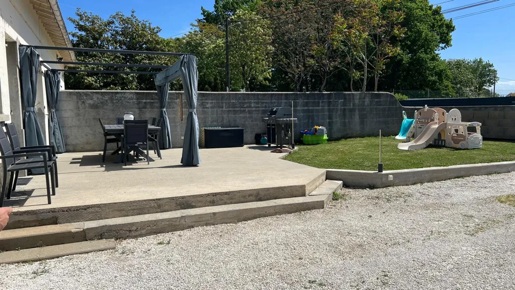 Jardin - Maison Rénovée avec Piscine près des Plages