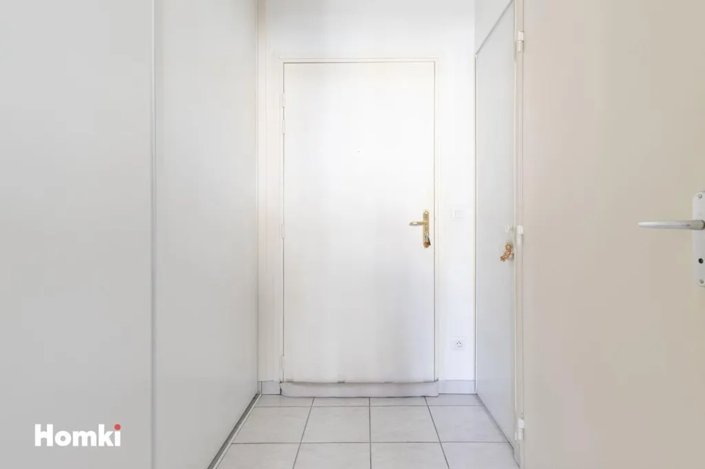 Entrée - Studio avec Balcon à Tassin-la-Demi-Lune