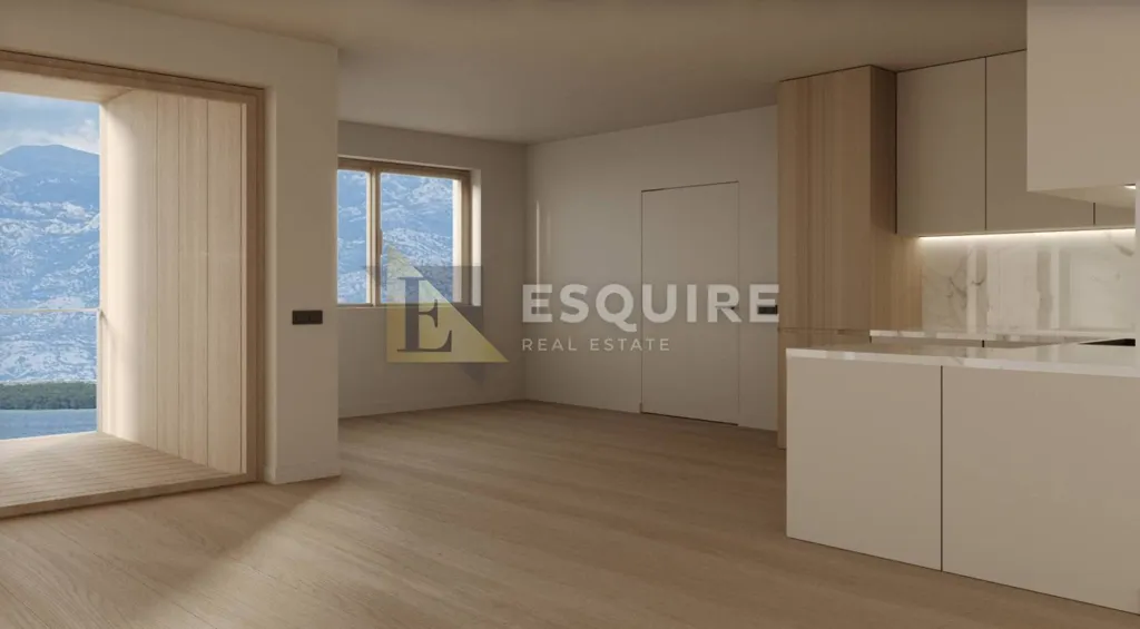 Cuisine - Luxury Penthouse with Sea View in Nin