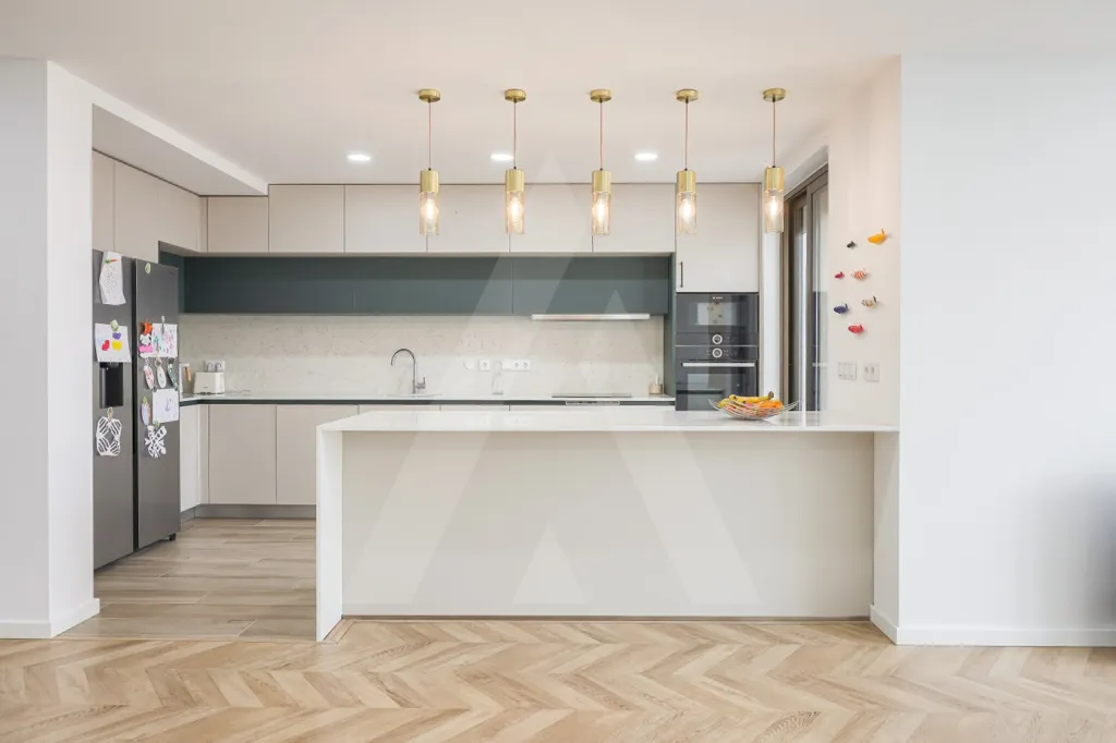 Cuisine - Contemporary Villa with Ria View in Ílhavo