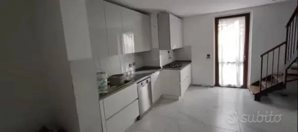 Cuisine - Multi-Level Apartment with Terrace in Empoli