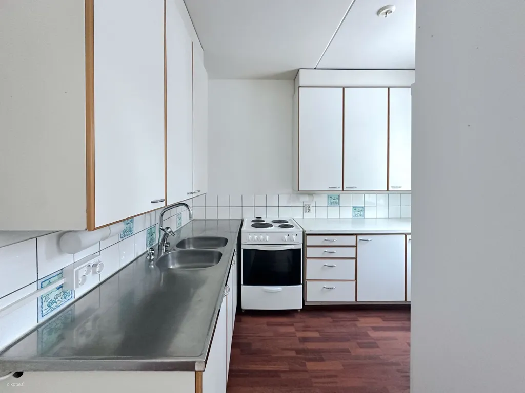 Cuisine - Apartment with Balcony in Oulunkylä, Helsinki