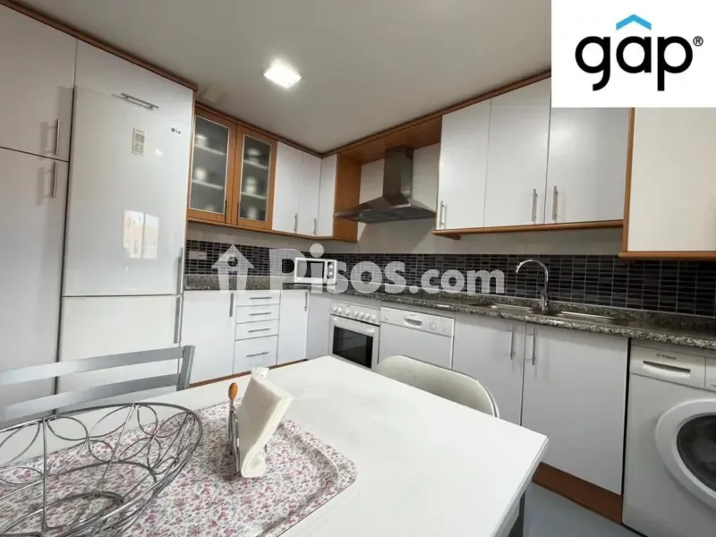 Cucina - Spacious Student Flat with Gym in Calle de las Encinas