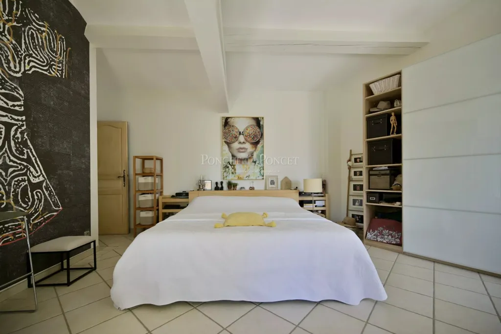 Magamistoad - Elegant Stone House with Pool on Uzès Outskirts