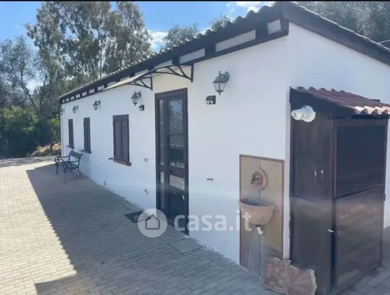 Välivaade - Detached House with Garden in Pisticci