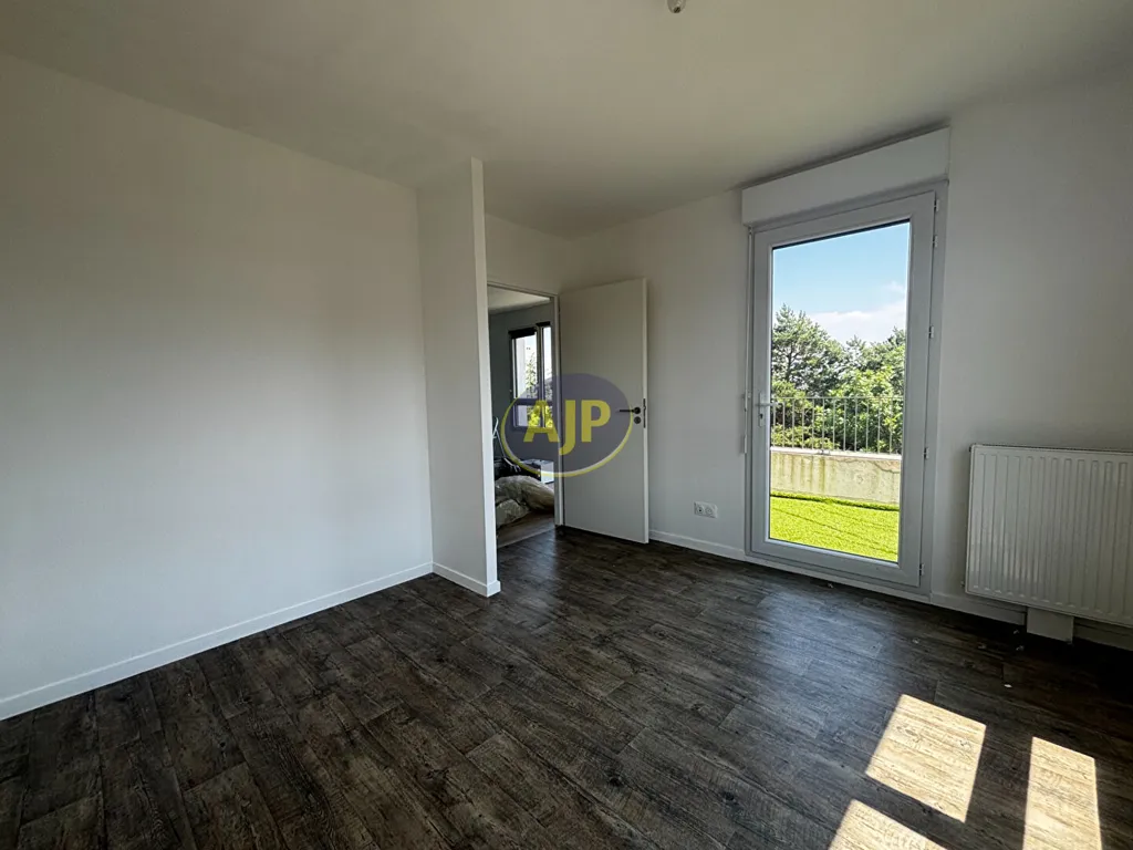 Stanze - Modern 2-Bed Flat with Balcony in Saint Herblain