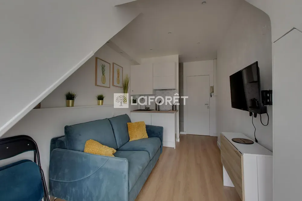 Living Room - Studio with Balcony in Vaucelles, Caen