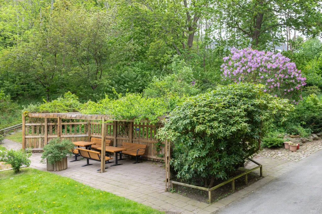 Jardin - Restored Apartment with Balcony in Gamlestaden