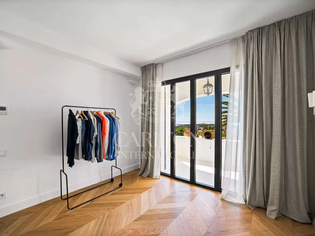 Rooms - Luxury Villa with Sea View in Roquebrune-Cap-Martin
