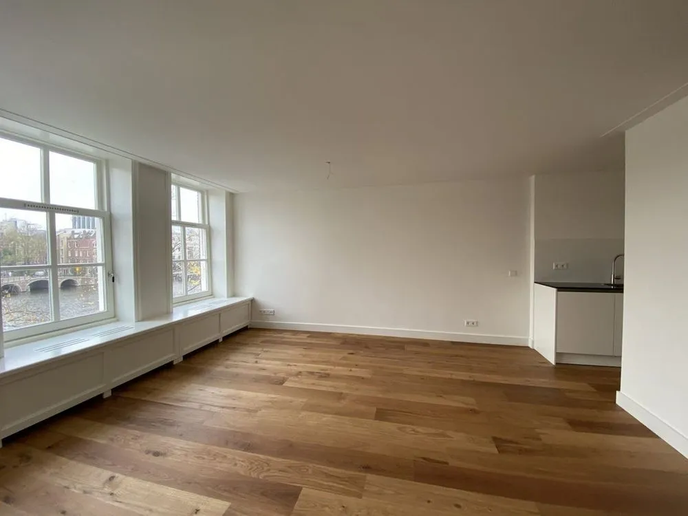 3-toaline korter asukohas Amsterdam