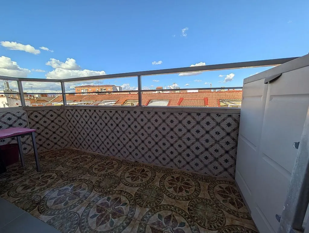 balcony
