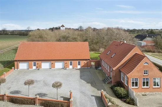 Vue aérienne - Farmhouse with Brick Exterior in Viborg