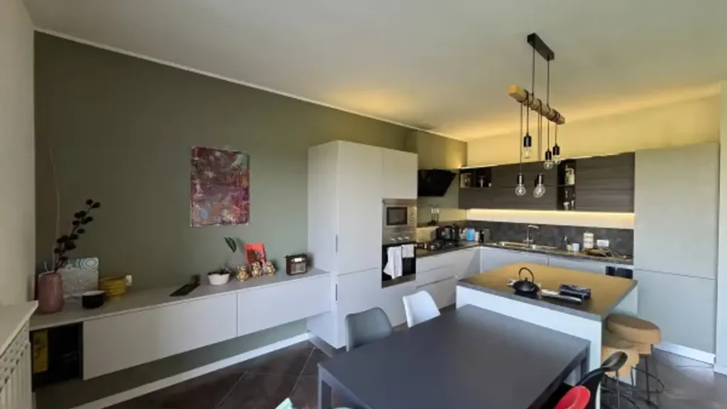 Köök - Modern Apartment with Mountain View in Cortenuova
