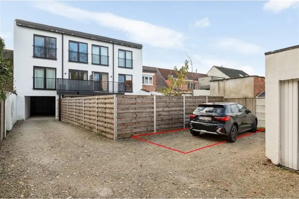 Extérieur - Appartement Rénové avec Terrasse à Kontich