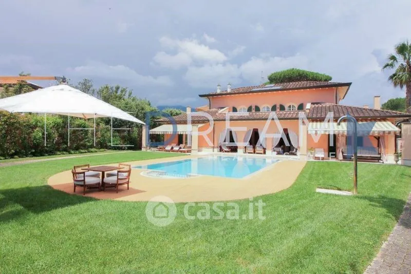 Bassein - Luxury Villa with Pool in Forte dei Marmi